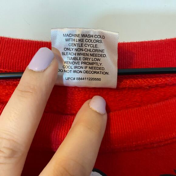 Looney Toons Character Sweatshirt Bright Red Tweety Bugs Bunny Sz L 11-13 Jr - Picture 5 of 9